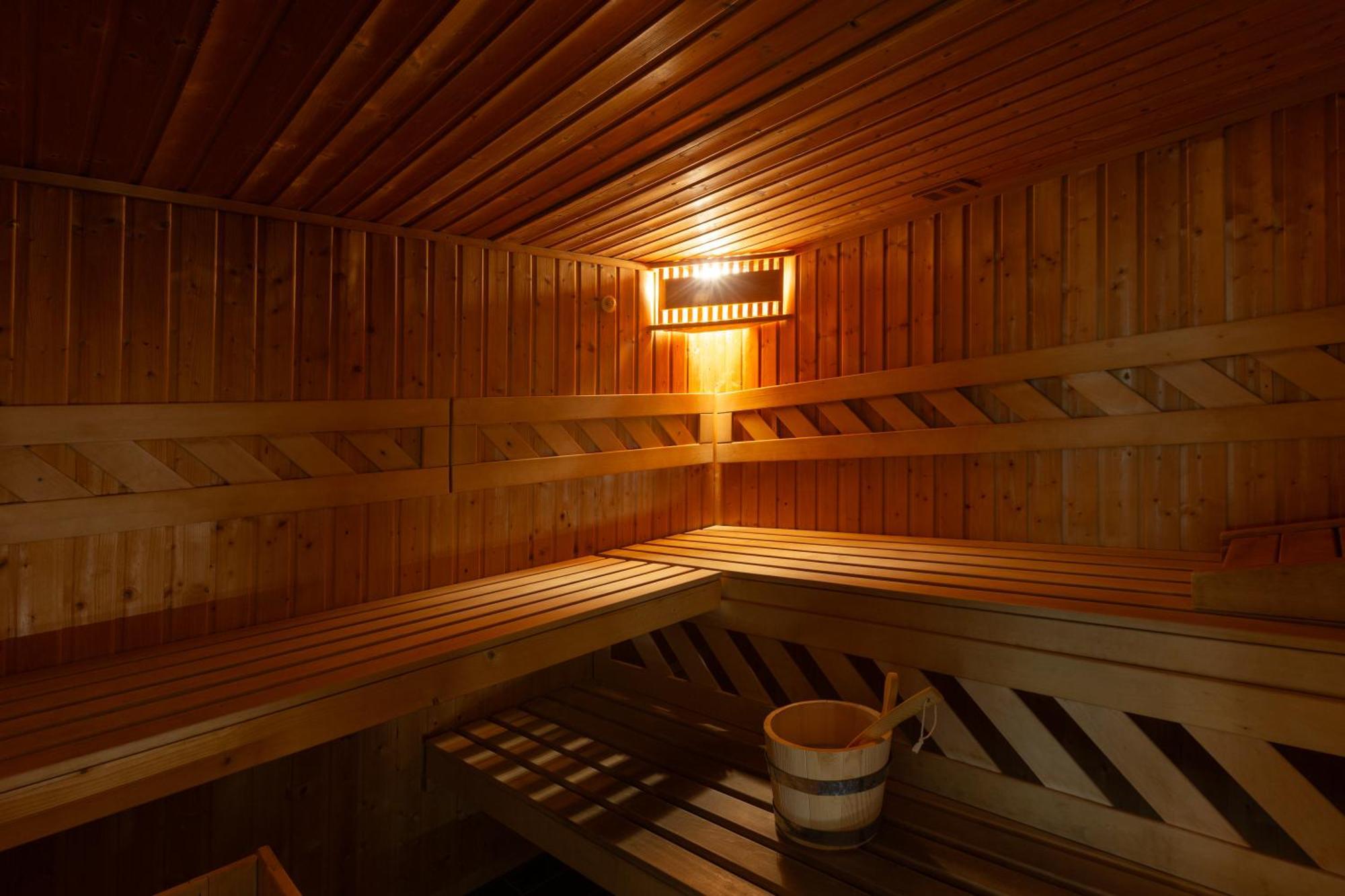 Ai Pozzi Village Resort & Spa โลอาโน ภายนอก รูปภาพ