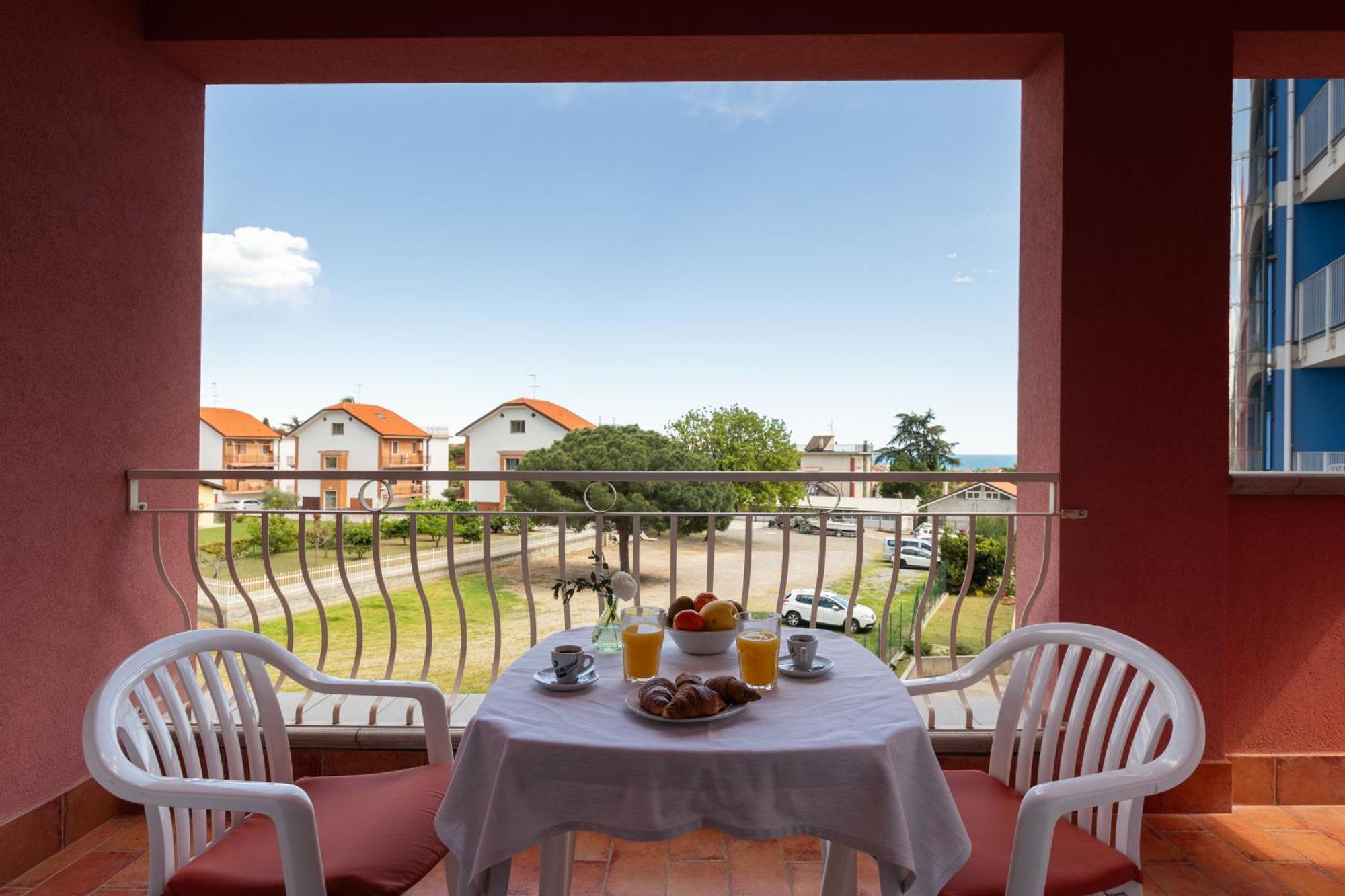 Ai Pozzi Village Resort & Spa โลอาโน ภายนอก รูปภาพ