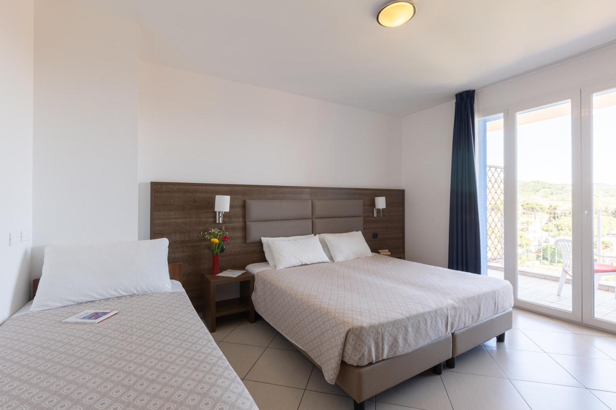Ai Pozzi Village Resort & Spa โลอาโน ภายนอก รูปภาพ