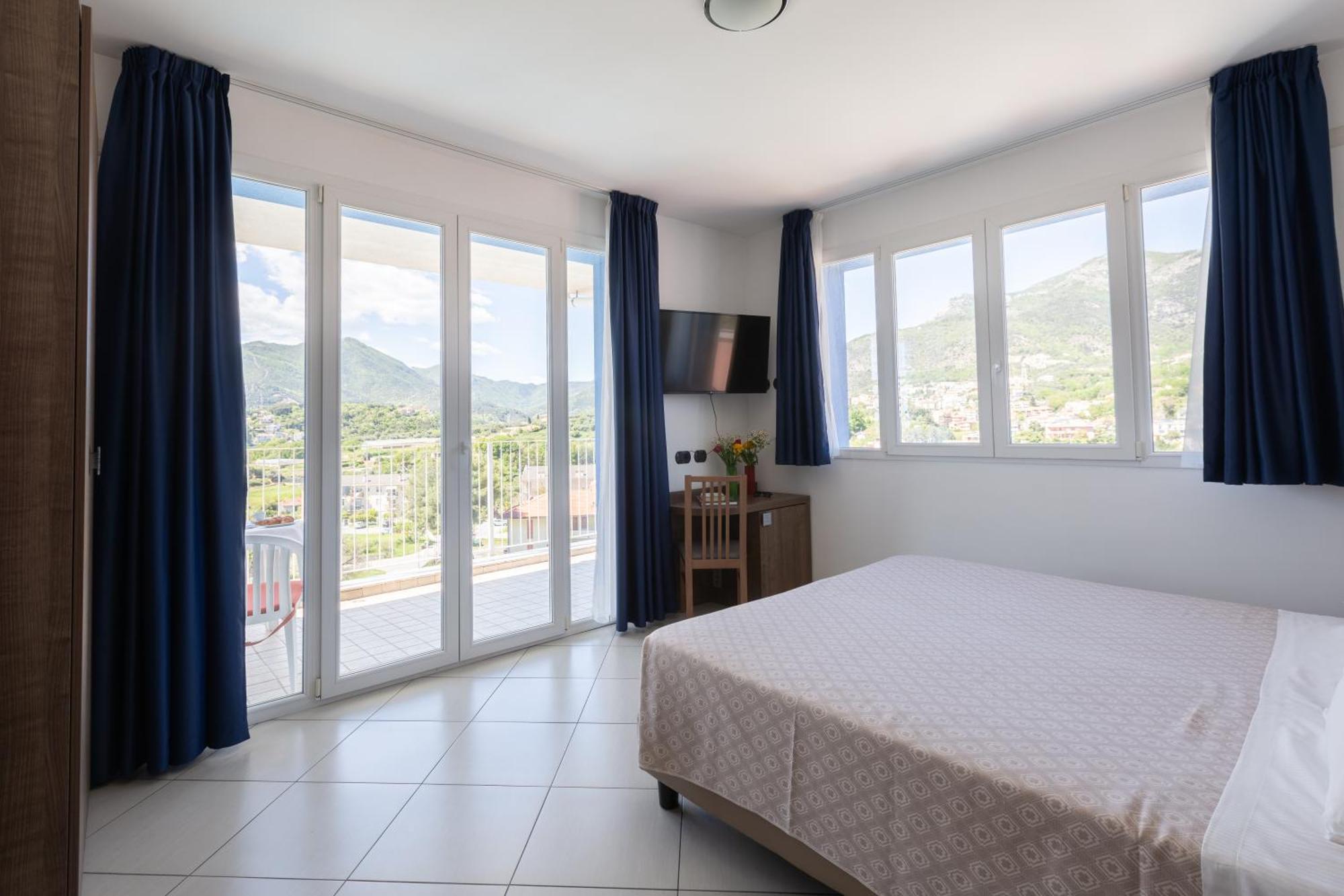 Ai Pozzi Village Resort & Spa โลอาโน ภายนอก รูปภาพ